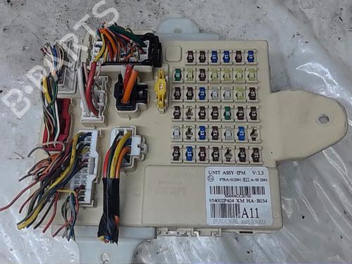 Used Fuse box KIA SORENTO II (XM) 2.2 CRDi 4WD (197 hp) 16849224