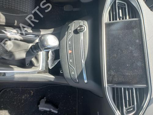 Fuel cap PEUGEOT 308 SW II (LC_, LJ_, LR_, LX_, L4_) 1.5 BlueHDi 100 | BP30047208C161