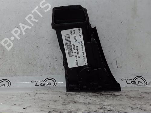 Used Air vent BMW 1 (E87) 118 d (122 hp) 17919907