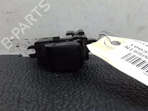 Used Right front window switch NISSAN QASHQAI / QASHQAI +2 I (J10, NJ10, JJ10E) 1.5 dCi (110 hp) 23250950