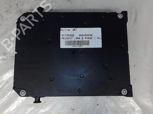 Used Fuse box PEUGEOT 308 II (LB_, LP_, LW_, LH_, L3_) 1.2 THP 130 (131 hp) 19400811