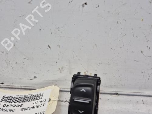 right-front-window-switch-dacia-sandero-ii-2012-33997590 main image