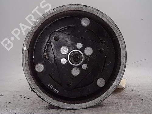 Used AC compressor RENAULT CLIO III (BR0/1, CR0/1) [2005-2014]  13844121