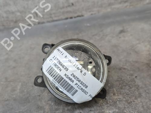 right-front-fog-light-citroen-xsara-picasso-n68-1999-2000-2001-2002-2003-2004-2005-2006-2007-2008-2009-2010-2011-2012-30605874 main image