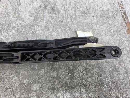 front-windshield-wiper-arm-peugeot-607-9d-9u-2000-39500859 main image