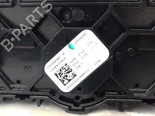Used Climate control RENAULT CAPTUR II (HF_) Blue dCi 115 (HFAD) (116 hp) 18102599