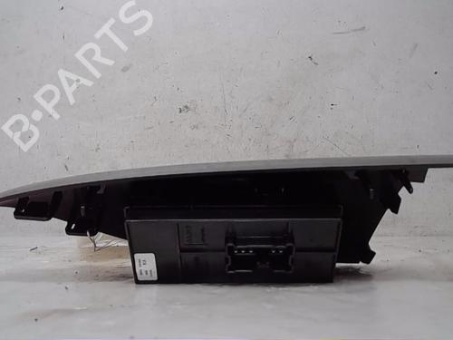Right front window switch NISSAN JUKE (F15) 1.6 | BP13832182I26 