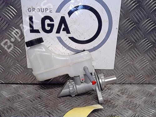 Used Brake master cylinder RENAULT MEGANE IV Hatchback (B9A/M/N_) [2015-2025]  14522036