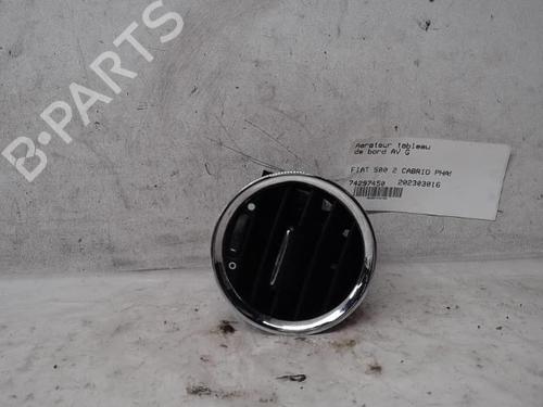 Used Air vent FIAT 500 (312_) 0.9 (312AXG1A, 312.AXG11) (86 hp) 15553037