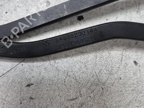 Used Front windshield wiper arm Front windshield wiper arm 39500638 39500638