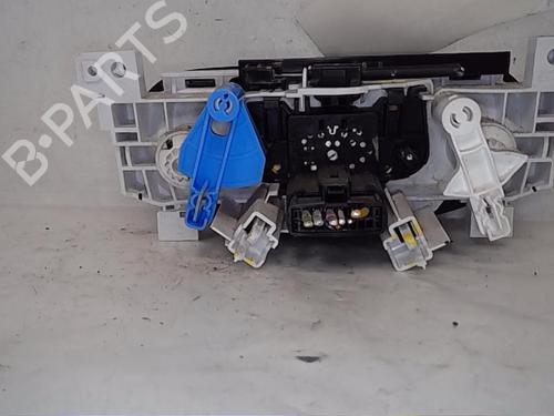 Used Climate control DACIA SANDERO 1.4 (BS0C, BS0A, BS0G, BS1F, BS0E) (75 hp) 13845728