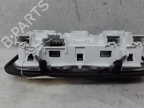Used Interior roof light DS DS 4 / DS 4 CROSSBACK (NX_) 1.2 THP 130 (NXHNYM) (130 hp) 13828735