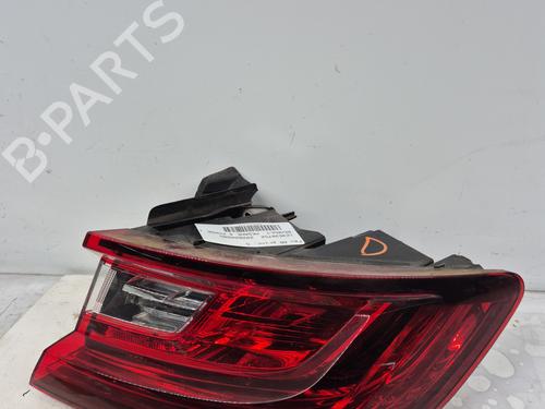 left-taillight-renault-megane-iv-hatchback-b9amn_-2015-33835036 main image