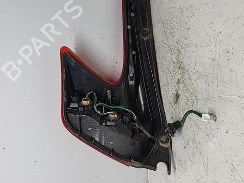 right-taillight-nissan-juke-f15-2010-2011-2012-2013-2014-2015-2016-2017-2018-2019-36834108 main image
