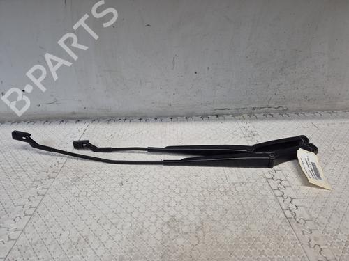 Used Front windshield wiper arm SUZUKI KIZASHI (FR) [2010-2025]  24832726