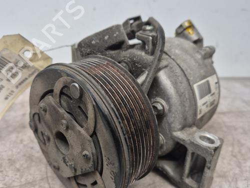 Used AC compressor AC compressor RENAULT TWINGO III (BCM_, BCA_) 0.9 TCe 90 (BCM9, BCM2) (90 hp) 33210537 33210537