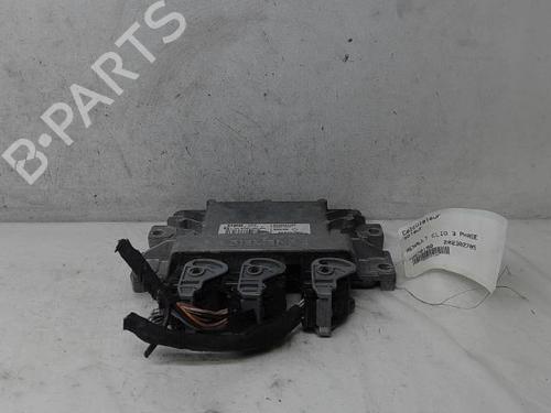 Used Engine control unit (ECU) RENAULT CLIO III (BR0/1, CR0/1) [2005-2014]  15182505