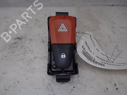 Warning switch RENAULT MEGANE III Hatchback (BZ0/1_, B3_)  | BP13833143I22 