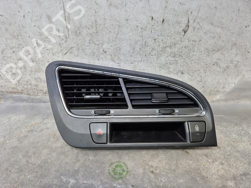 Luchtrooster PEUGEOT 5008 (0U_, 0E_) 1.6 HDi (112 hp) 30651937