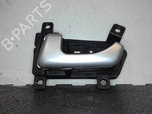 Venstre foran invendig håndtak KIA SPORTAGE III (SL) 1.7 CRDi (116 hp) 23396100
