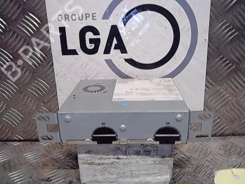 Used Radio RENAULT CAPTUR II (HF_) TCe 130 (HFMF) (131 hp) 13856984