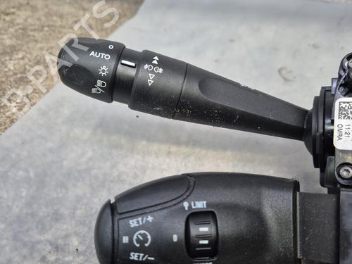 Steering column stalk PEUGEOT 208 I (CA_, CC_) 1.2 VTI 82 | BP29845910I23
