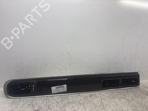 Used Air vent Air vent 39011023 39011023