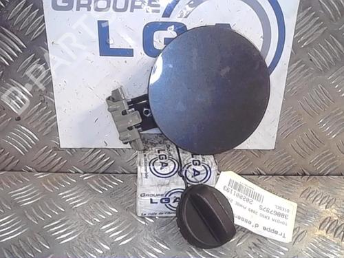 Used Fuel flap TOYOTA VERSO (_R2_) 2.0 D-4D (AUR20_, AUR20R) (124 hp) 13860209