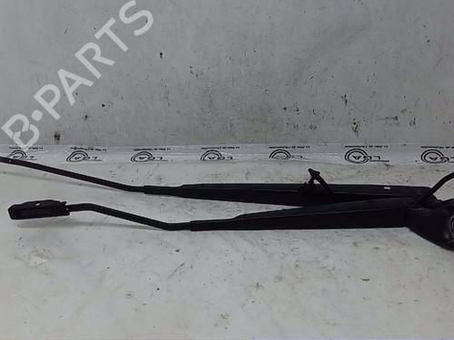 Used Front windshield wiper arm CITROËN C4 CACTUS 1.6 HDi 90 (92 hp) 17378131