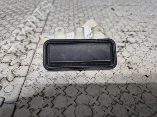 Used Switch MERCEDES-BENZ E-CLASS (W212) E 350 CGI (212.057) (292 hp) 26162334