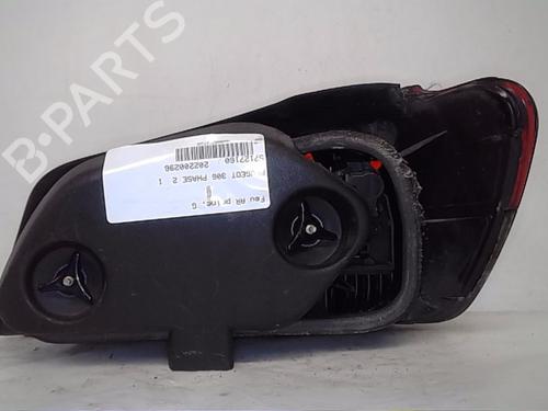 Used Left taillight PEUGEOT 306 Hatchback (7A, 7C, N3, N5) [1993-2003]  13848235