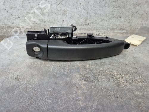 Used Front left exterior door handle RENAULT TRAFIC III Van (FG_) 2.0 dCi 145 (FGML) (145 hp) 30556320
