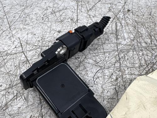 Mass air flow sensor CITROËN C4 SPACETOURER (3D_) | BP38491420M95 - Image 2