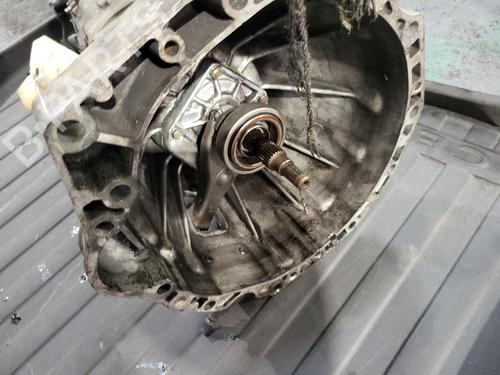 Boîte de vitesses NISSAN 200SX Coupe (S14) 2.0 i 16V Turbo (200 hp) 30824525