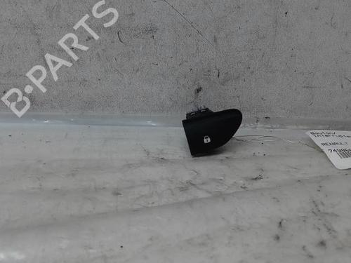 Used Switch RENAULT CLIO IV (BH_) 0.9 TCe 90 (BHNF, BHMA, BHMH, BHJK, BHJR) (90 hp) 15394468