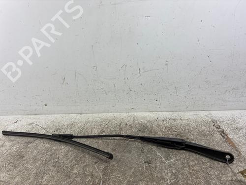front-windshield-wiper-arm-dacia-sandero-ii-2012-39572210 main image