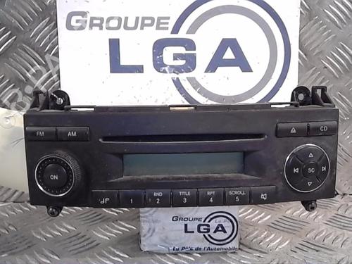 Used Radio MERCEDES-BENZ SPRINTER 2-t Van (B901, B902) [1995-2006]  13861729