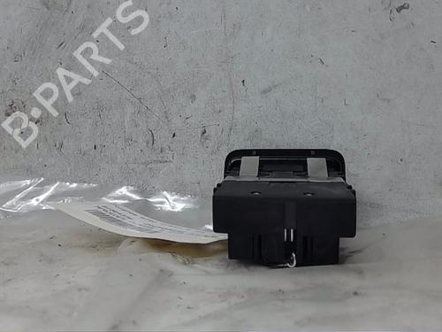Used Switch MERCEDES-BENZ B-CLASS Sports Tourer (W246, W242) B 180 (246.242) (122 hp) 16849252