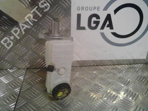 Brake master cylinder RENAULT CLIO IV (BH_) 1.6 RS Trophy (BHJ4, BHJ6) | BP14520814M77 