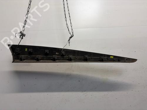door-moulding-trim-renault-clio-iv-bh_-2012-2013-2014-2015-2016-2017-2018-2019-2020-2021-39038746 main image