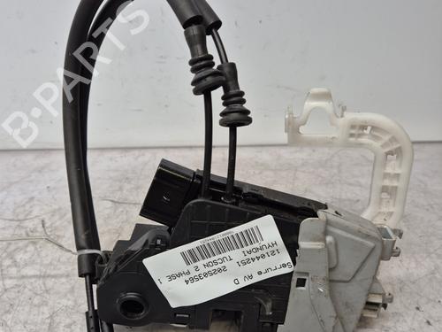 front-right-lock-hyundai-tucson-tl-tle-2015-2016-2017-2018-2019-2020-2021-2022-2023-32307808 main image