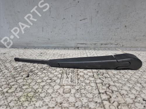 Used Rear windshield wiper arm KIA CEE'D (JD) 1.6 CRDi 128 (128 hp) 24991787