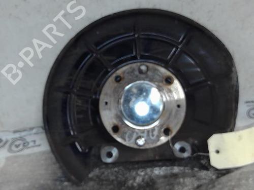 Højre hjullejehus spindel OPEL CORSA E (X15) 1.4 Turbo (08, 68) (101 hp) 18327385