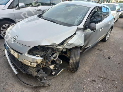 Brugte RENAULT MEGANE III Hatchback (BZ0/1_, B3_)  1.5 dCi (BZ09, BZ0D, BZ1W, BZ29, BZ14)  4556165