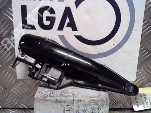 Used Rear left exterior door handle PEUGEOT 208 I (CA_, CC_) 1.2 VTI 82 (82 hp) 13855111