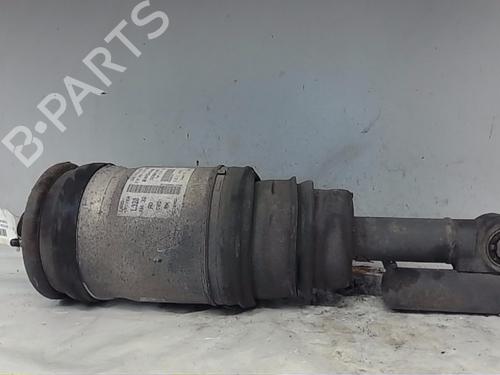 Used Right rear shock absorber LAND ROVER RANGE ROVER SPORT I (L320) 3.0 D 4x4 (245 hp) 22357865