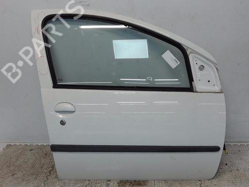 Right front door PEUGEOT 107 (PM_, PN_) 1.0 | BP13822303C3