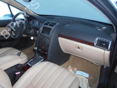 Fuse box PEUGEOT 407 (6D_) 2.2 HDi 170 (6D4HTH) | BP18542978E1 