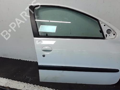 Used Right front door PEUGEOT 206 Hatchback (2A/C) [1998-2012]  21179836