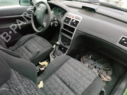 Fuel flap PEUGEOT 307 (3A/C) 2.0 HDi 90 | BP13850039C131 